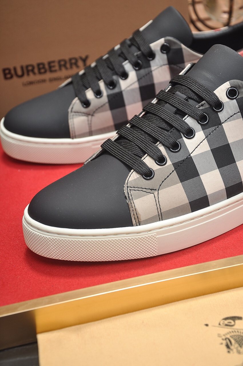 Burberry Gray Check Low-Top Sneakers