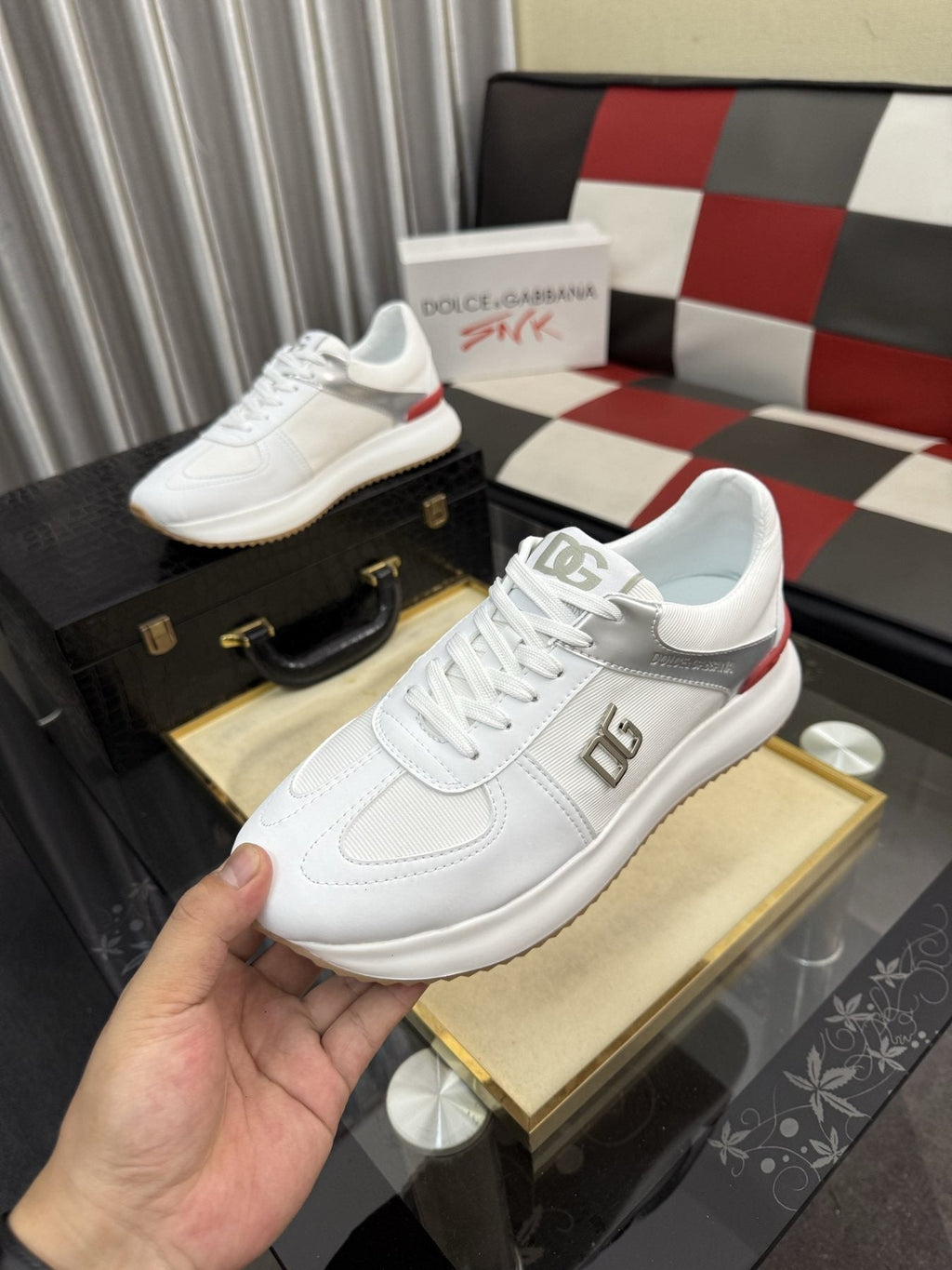 Dolce & Gabbana White Accent Low-Top Sneakers